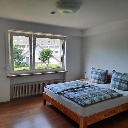 Mit Terrasse Für 4-5 Personen Mit Schwimmbad + Sauna